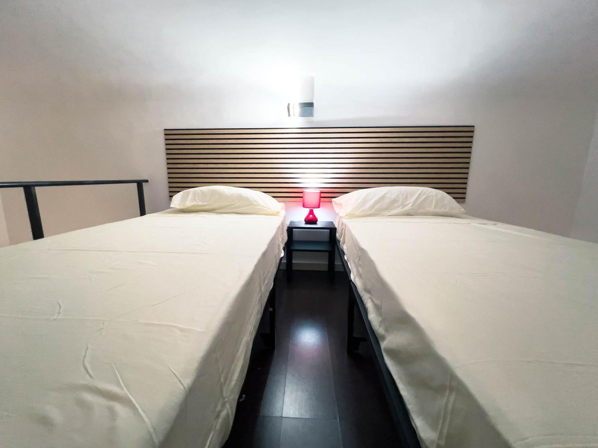 Hope Lighthouse Apartment Bari Bagian luar foto